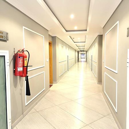 Executive Apartments In Bahria Heights Rawalpindi Bilik gambar